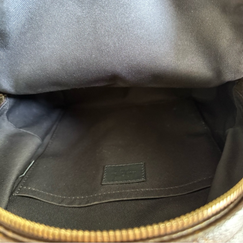 Louis Vuitton Palm Springs PM backpack - Picture 7 of 17